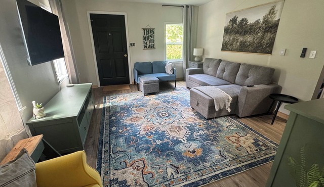 Cozy 3 Bed & 1.5 Bath near downtown, ferries and the waterfront in Port Orchard