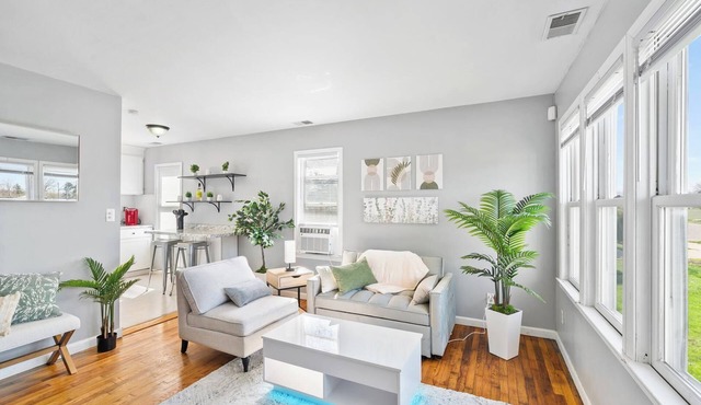 Cozy 3 bed 14 minutes from downtown!