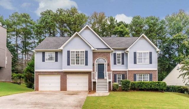 Cozy 3 Bedroom, 2 Bath Retreat in Woodstock