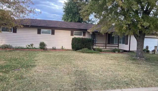 Cozy 3-bedroom 2 bathroom house