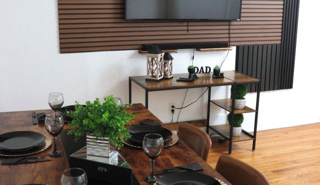 Cozy 3 bedroom apartment in the heart of the Wyoming Valley