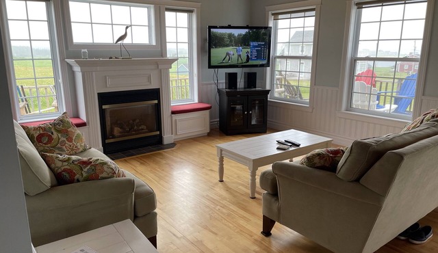 Cozy 3 Bedroom Beach House