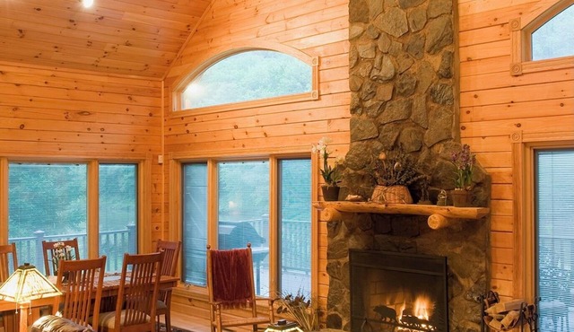 Cozy 3-bedroom cabin sitting within feet of the West Branch of the Delaware