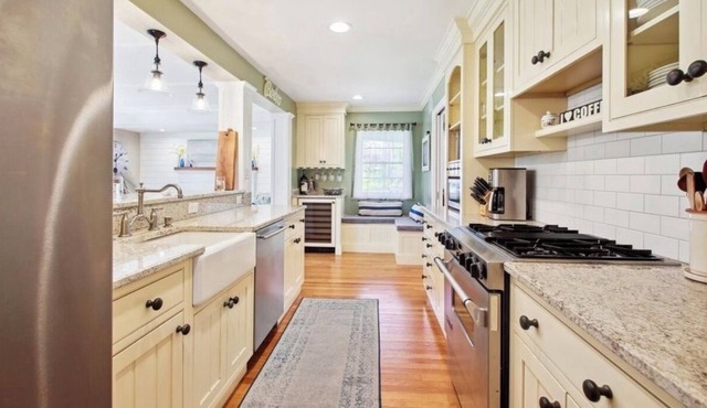 Cozy 3-bedroom cottage in water-privileged community minutes from Annapolis, MD