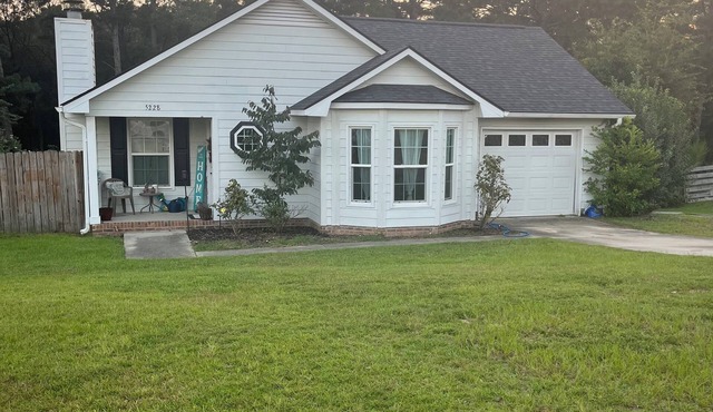 Cozy 3-bedroom cottage in Hope Mills