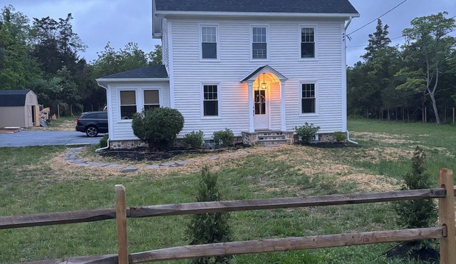 Cozy 3-Bedroom Farmhouse Near the Jersey Shore!