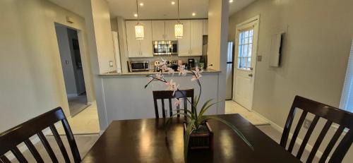 Cozy 3-Bedroom Ground-Level Apartment close to Short Pump Mall