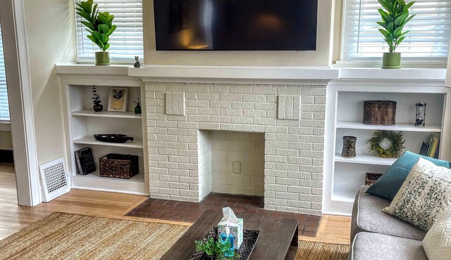 Cozy "3" Bedroom Home I Shorewood