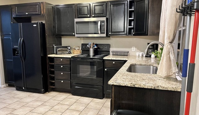 Cozy 3 bedroom home near Lake Murray