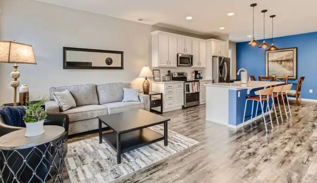 Cozy 3 Bedroom Home with Dedicated Workspace