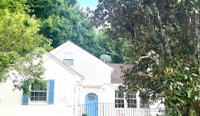 Cozy 3-bedroom Home with WiFi, AC in adorable Anniston