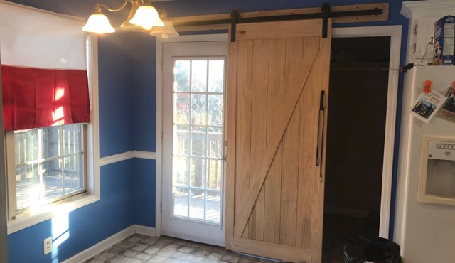Cozy 3-bedroom house located near downtown Clarksville