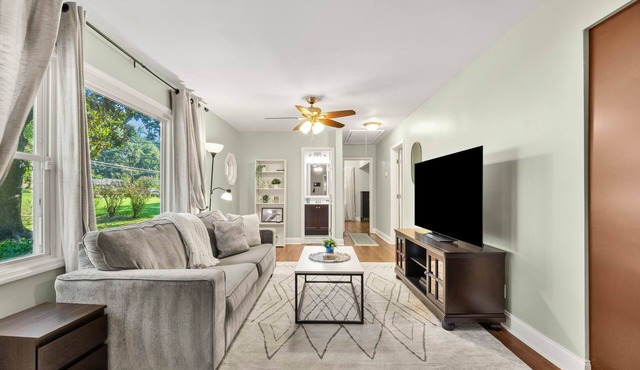 Cozy 3-bedroom house in welcoming Decatur