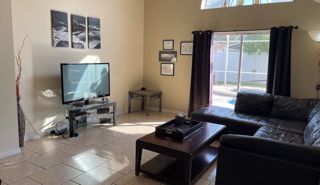 Cozy 3-bedroom house in nice Kissimmee with AC, WiFi
