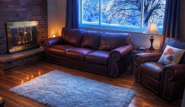 Cozy 3 bedroom lake house