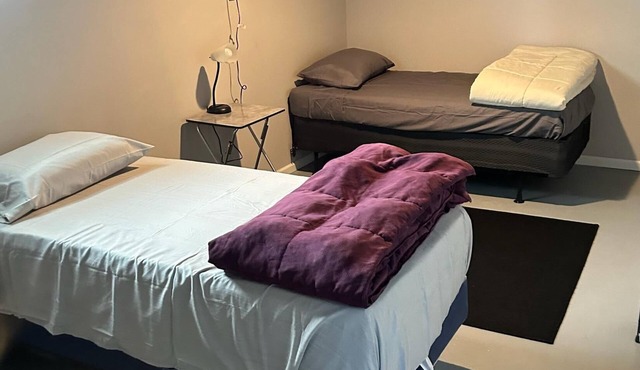 Cozy 3-bedroom vacation home just 17 minutes from Lake Michigan