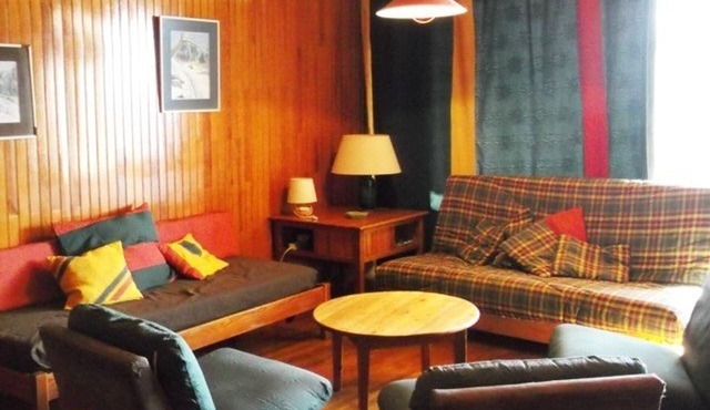 Cozy 3-Room Apartment in Orcières Merlette - Near Ski Slopes, Shops, and Sports Center