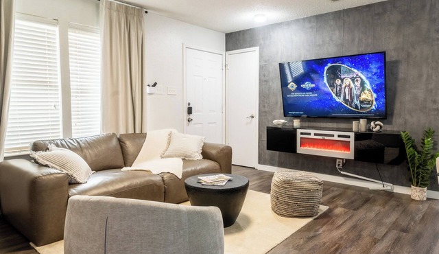 Cozy 3b2b Duplex Home in South Austin