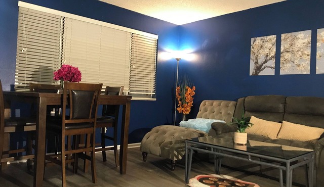 Cozy 3BR/2BA Home Perfect Base for Denver & Boulder Adventures