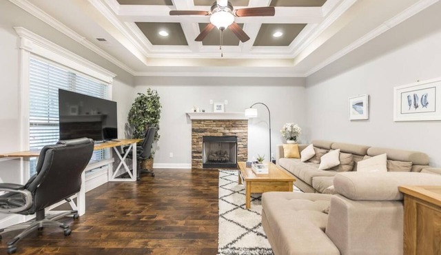 Cozy 3br/2ba/king bed nice neighborhood Perry Fairground ABF Technical College