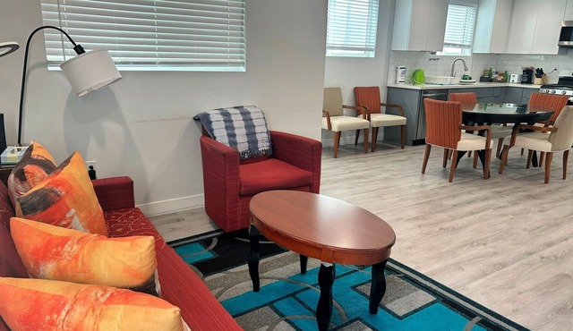 Cozy 3BR Haven, Great for Families, Near Attractions! & Free Parking