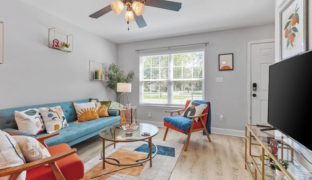 Cozy 3BR Home l Big Backyard l Pet-Friendly