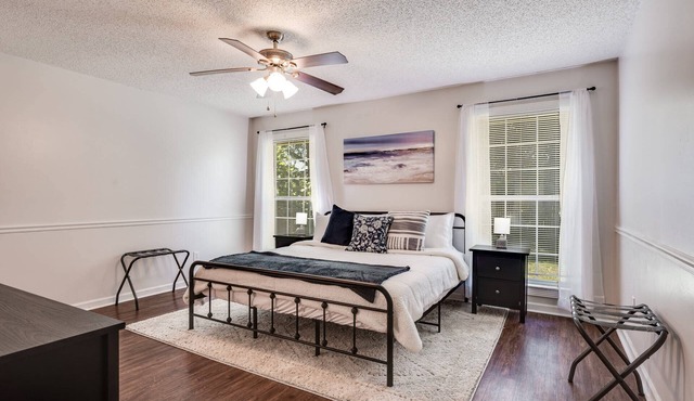 Cozy 3BR home near Doctor's Lake/Fleming Island/Fenced Yard