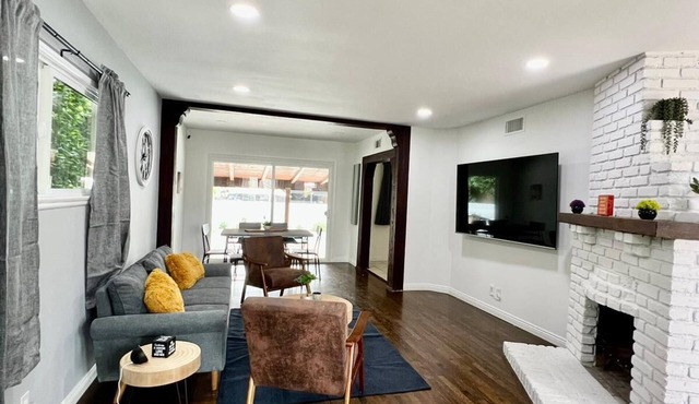 Cozy 3BR Home W/Pool, Yard, Garage, & 80' TV!