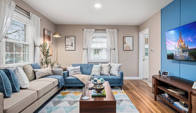 Cozy 3BR: King Bed, Pool Table, Free Parking, Near OSU & Convention Center!