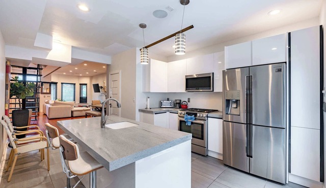 Cozy 3BR Townhouse - Heart of Washington DC