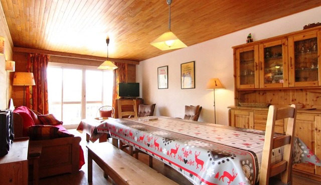 Cozy 3P6P apartment near slopes in L'Alpe d'Huez