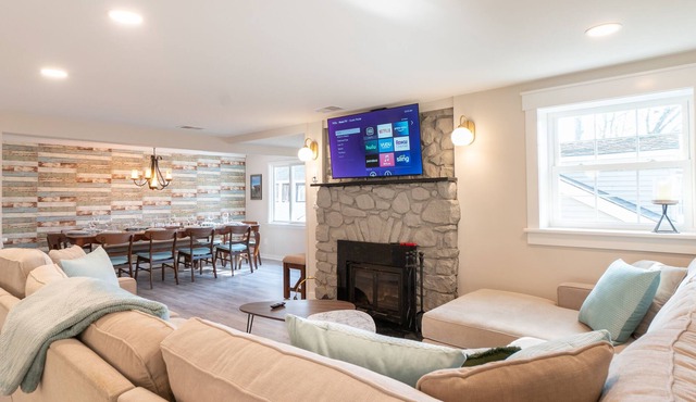 Cozy 4 Bdrm/2 Bath Home - Ideal For Extended Stays