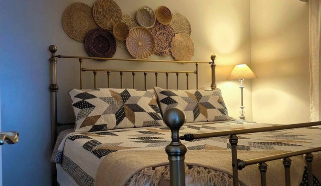 Cozy 4 Bedroom house in the historic Glen Ferris, WV