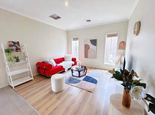 Cozy 4-Bedroom Home|Peaceful & Convenient Location