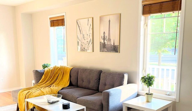 Cozy 4-Bedroom Home with Large Yard in Whitby