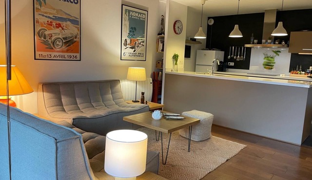 Cozy 4-person apartment with wifi parking heated pool 20 minutes from the slopes
