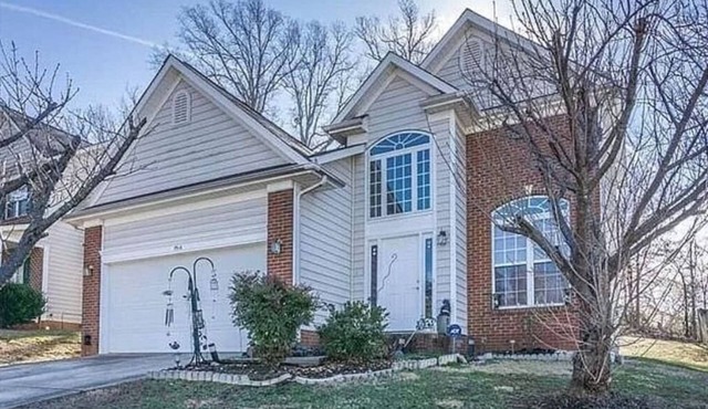 Cozy 4B/2.5B University Home King Beds Jacuzzi