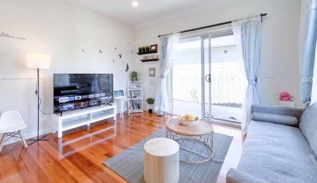 Cozy 4B3B home w parking WIFI @Clayton