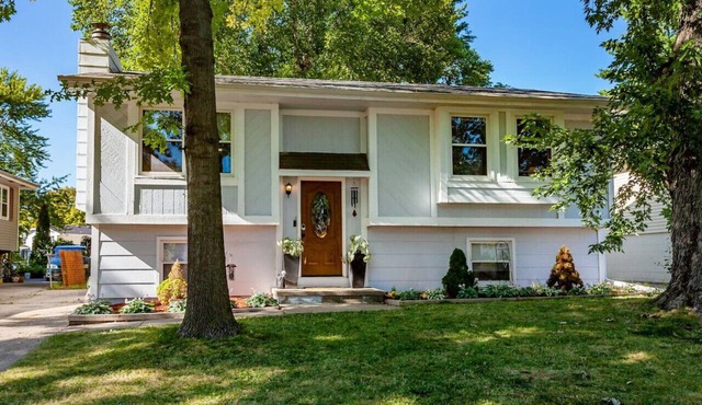 Cozy 4br Home - Close To Downtown!