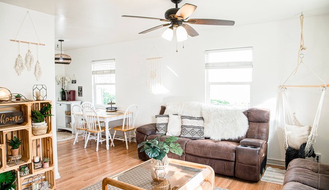 Cozy 4BR Home – Two Living Spaces & Great Access