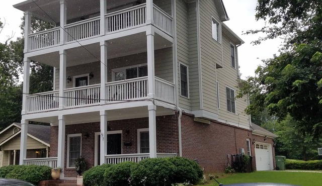 Cozy 5 Bdrm Getaway In Summerhill Next To Grant Park And Georgia State