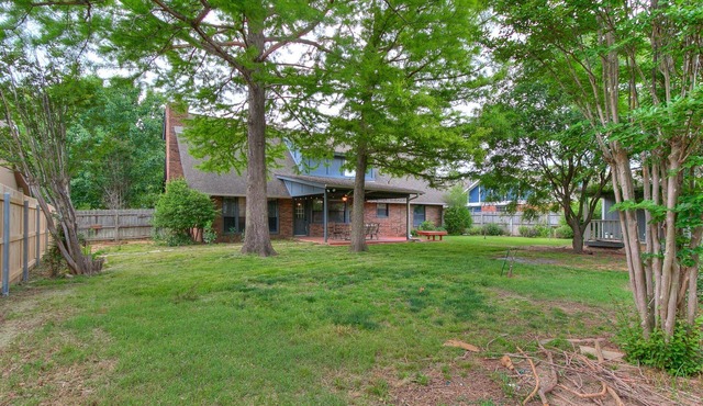 Cozy 5-bedroom house in Tulsa-centrally located