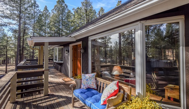 Cozy 5 BR 4BA Cabin Pool Table Game Rm 2.5 Acs BBQ Dogs On Way to Grand Canyon