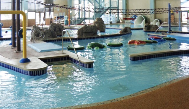 Cozy 5bdrm Haven in the Heart of Gillette 5 Min from Downtown- FREE Pool Passes!