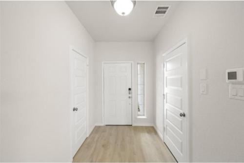 Cozy 6 Bedroom Near UNT & Medical City