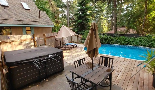 Cozy A Frame Cabin Spa Retreat