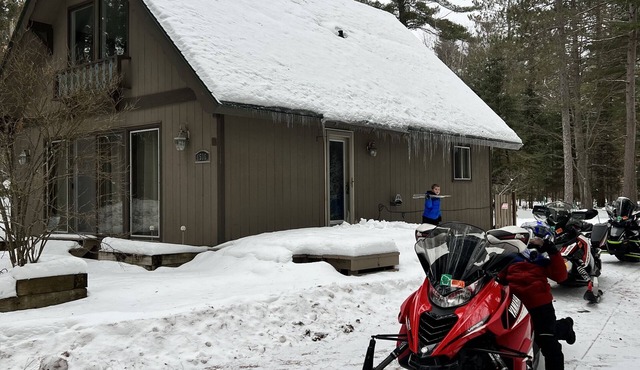 Cozy A-Frame Chalet - on Bike Trail, UTV trail and close to town