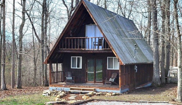 Cozy A-Frame Near Cave Run Lake - Private, Firepit, Deck, Sleeps 6