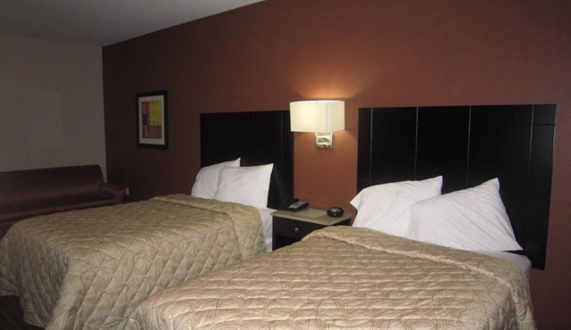 Cozy & Affordable Retreat Near Davidson Mill Pond County Park