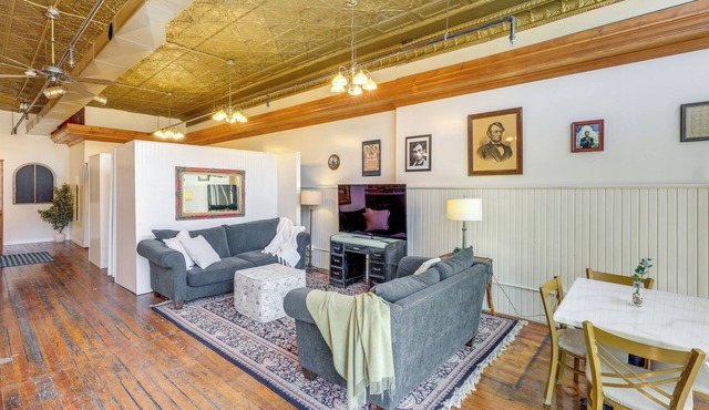 Cozy Abode in Historic Yankton - Heart of the City